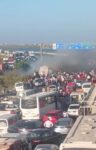 حادث مأساوي.. تصادم عدد من السيارات يشل حركة السير بطريق مصر – الإسكندرية الصحراوي