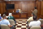 فودة يلتقي مقاولي مياه القليوبية لبحث معوقات التنفيذ وتسريع وتيرة العمل والالتزام بالجداول الزمنية